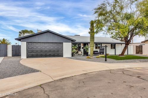 2218 79th St, Scottsdale, AZ 85257-2202