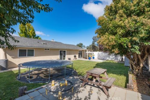 1902 Tulipwood Dr, Lake Nacimiento CA  93446-4467 exterior