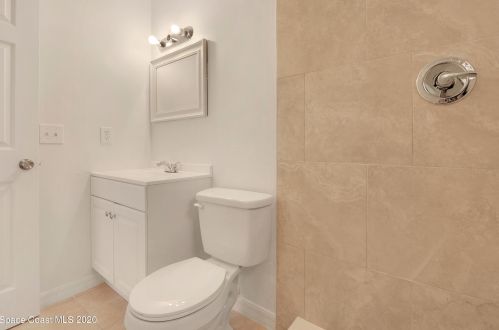 56 45 Ave, Vero Beach FL 32966-2840 exterior