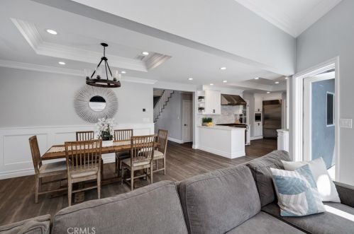 1336 1st St, Manhattan Beach CA  90266-6902 exterior