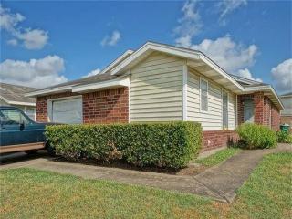 7727 Ellis Dr, Missouri City TX  77489-2343 exterior