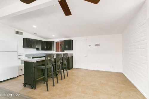 7202 Flamenco Dr, Tucson, AZ 85710-1306