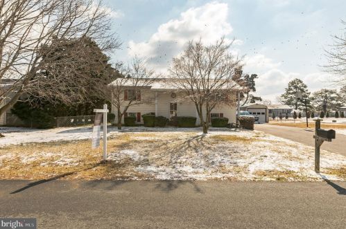 602 Evans Dr, Slaughter Beach, DE 19963-2404
