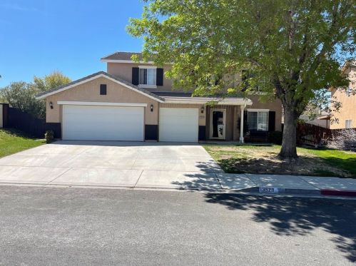 13929 Clydesdale Run Ln, Victorville, CA 92394-7403