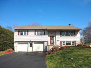 36 Candlewyck Dr, Hartford CT  06111-5214 exterior