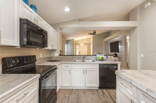 11546 Bay Gardens Loop, Riverview FL  33569-2032 exterior