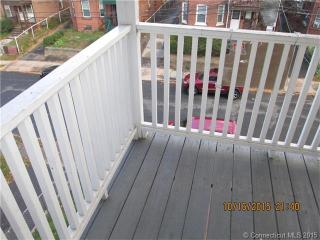 39 York St, Hartford CT  06106-2346 exterior