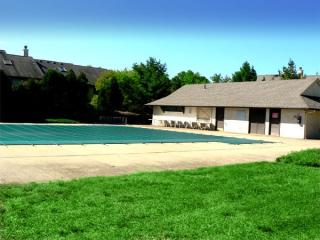 45 Tennyson Dr, Plainsboro NJ  08536-3011 exterior