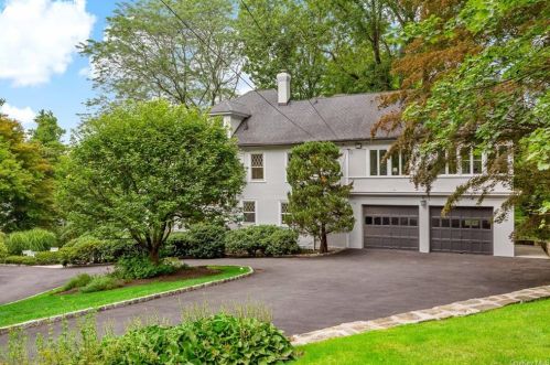 365 Elm Rd, Briarcliff NY  10510-2207 exterior