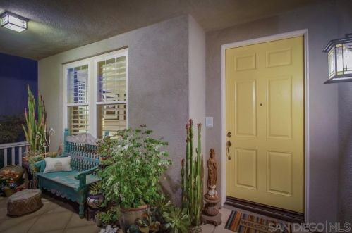 10364 Pinecastle St, San Diego, CA 92131-2281