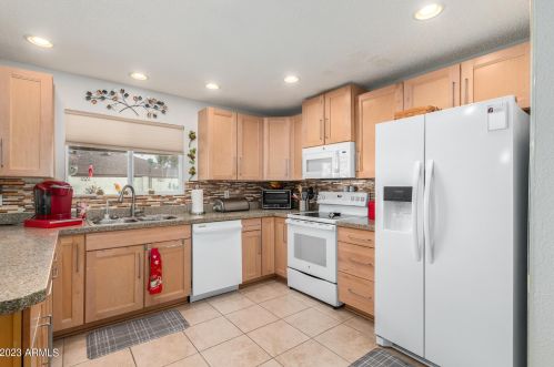 4415 Dailey St, Glendale AZ 85306-4022 exterior