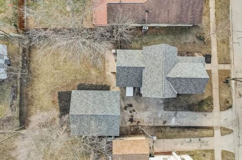 416 Carroll St, Portage WI  53901-1806 exterior