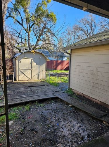 110 Tunis St, Lakeport CA  95453-4606 exterior