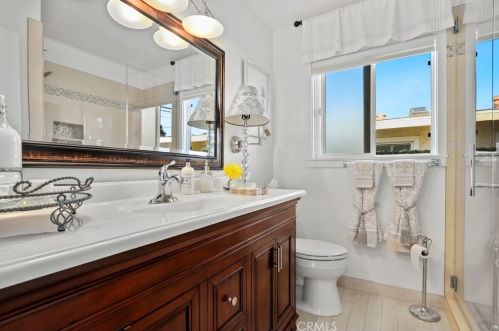 23317 Carlow Rd, Torrance CA  90505-4454 exterior