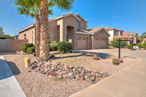 701 Del Rio St, Gilbert, AZ 85233-8832