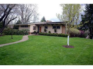 813 Pictwood Dr, Glenshaw, PA 15116-1521