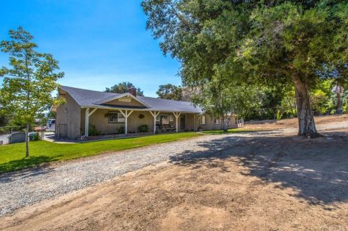 9071 Rancho Dr, Beaumont, CA 92223-3751