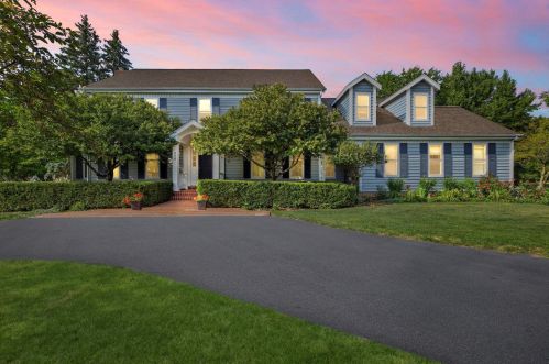 338 Aster Ln, Thiensville, WI 53092-6159