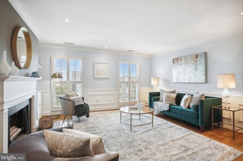 1616 Belmont St, Washington, DC 20009-6553