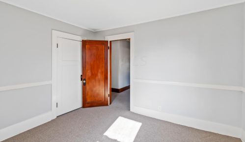 1027 Church St, Marion OH  43302-4408 exterior