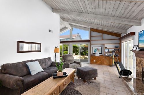 4 Woodrush, Irvine, CA 92604-2814