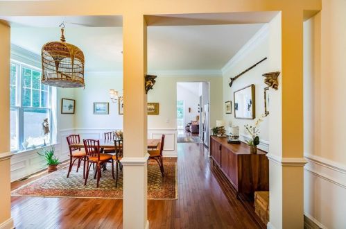 47 Ridgewood Dr, Waterbury, CT