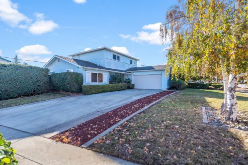 712 Live Oak Way, San Jose, CA 95129-2202