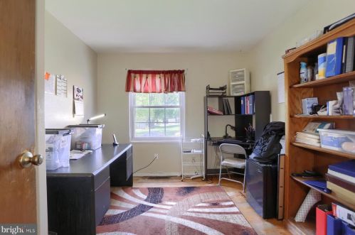 116 Linden Dr, Camp Hill PA  17011-7219 exterior