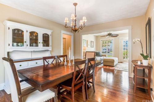 1604 Hickory Ave, Torrance CA 90503-7219 exterior