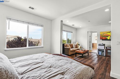66 Sunchase Ct, Oakley CA  94561-4425 exterior