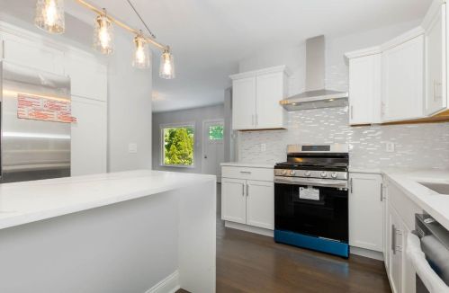 8408 White Oak Ave, Hammond IN  46321-1923 exterior