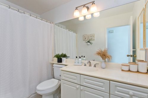 91-1502 Kuhia Pl, Ewa Beach HI  96706-4612 exterior