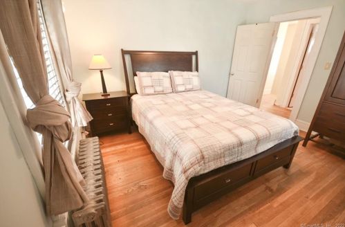 78 Lincoln Ave, United States Coast Guard Ac CT  06320-5145 exterior