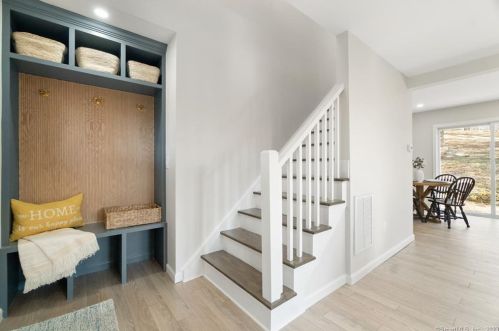 55 Candle Hill Rd, Danbury, CT 06812-2411