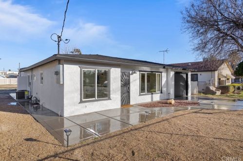 734 Massachusetts Ave, Beaumont CA  92223-2535 exterior