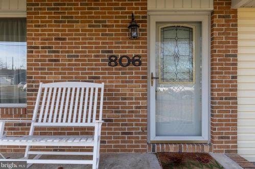 806 Hurley Park Dr, Seaford, DE 19973-1322