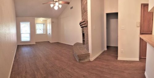 2925 Timothy Ln, Euless TX  76039-7802 exterior