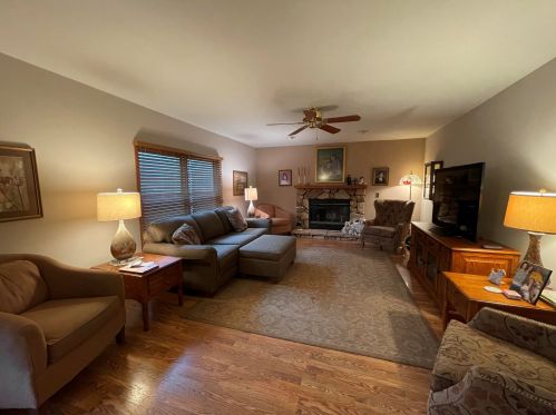 6220 82 St, Kenosha WI 53142-1865 exterior