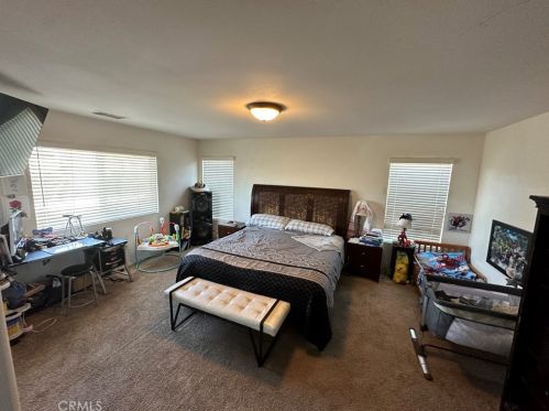 15156 Green Meadow Way, Victorville CA  92394-9521 exterior