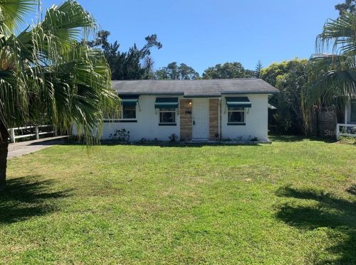 517 Blake Rd, Daytona Beach, FL 32119-2811