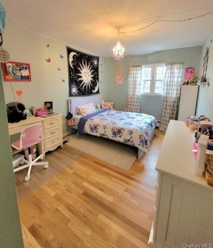 10 Lincoln Dr, Washingtonville NY  10992-1229 exterior