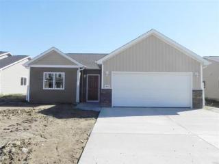 3012 11th St, Minot, ND 58703-2166