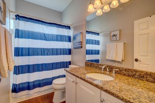 4227 Harbor Lake Dr, Lutz FL  33558-9710 exterior