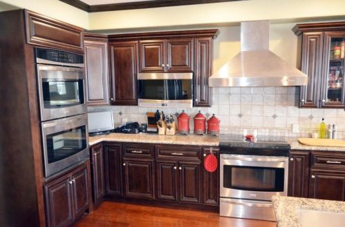 534 Paradise, Galveston TX  77554-6189 exterior