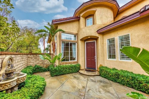 28762 Bruin Pl, Santa Clarita, CA 91390-5285