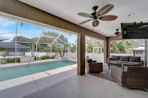 5759 High Ridge Loop, Lakeland FL  33812-5886 exterior