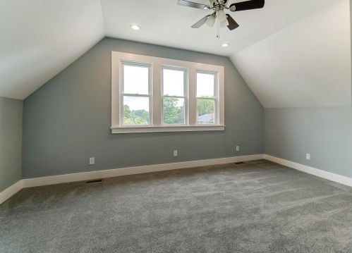 1822 Clarion Ave, Cincinnati OH  45207-1204 exterior