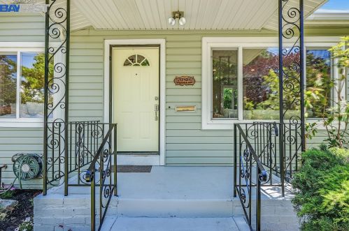 743 Victoria Ave, San Leandro, CA 94577-2012