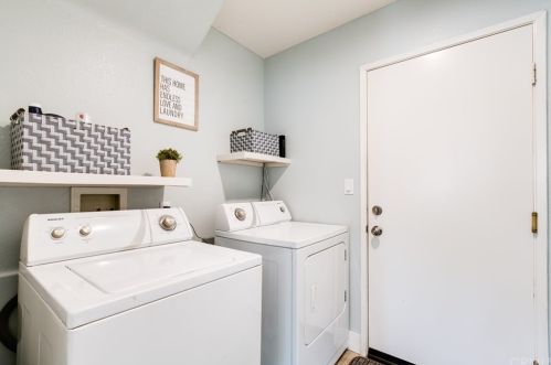 752 Laxford Rd, San Jacinto CA  92583-6533 exterior