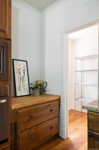 90 Pearl St, Denver CO 80209-4223 exterior